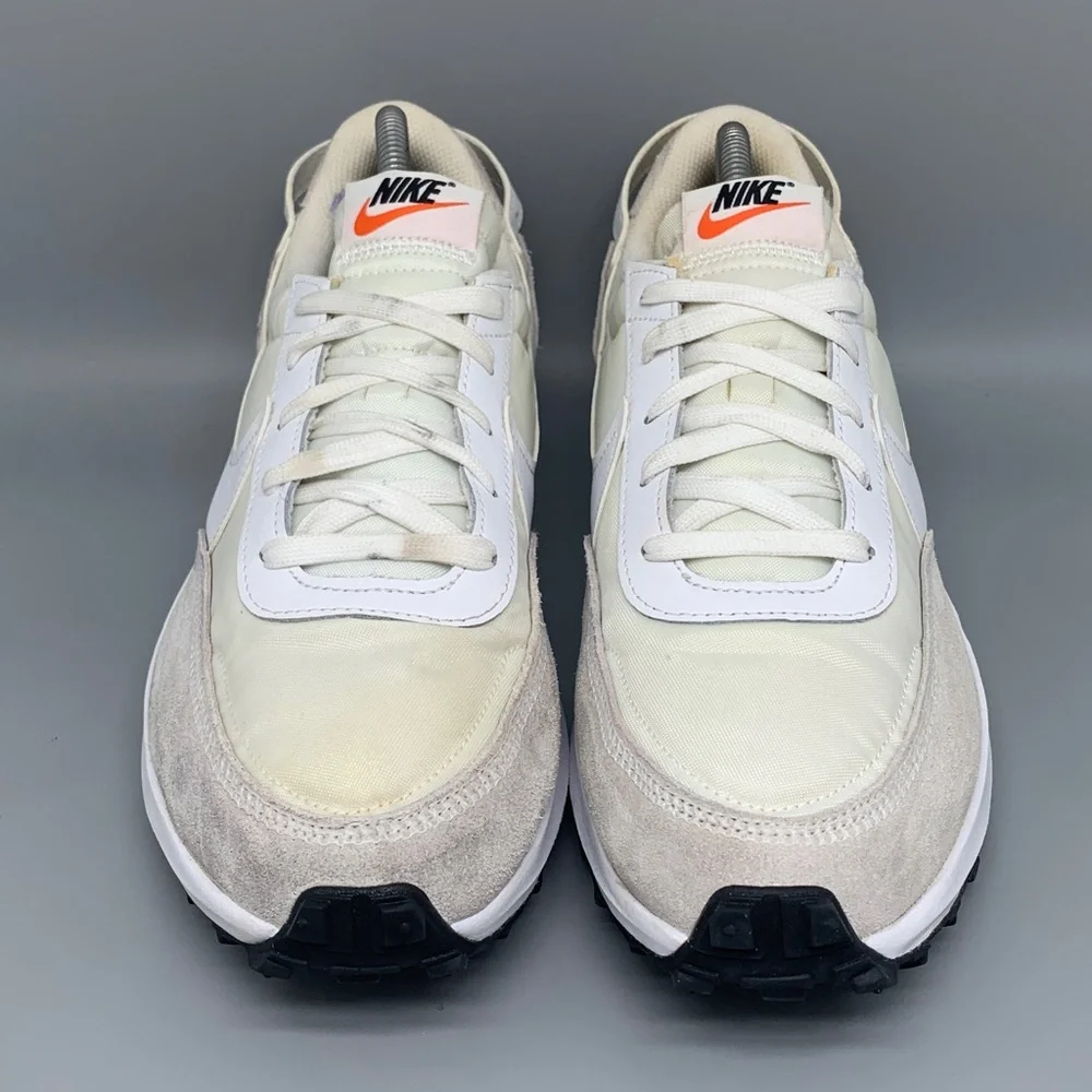 Nike Waffle Debut SE White Sail Running Shoes DH9523-100 Women’s Sz 11‎